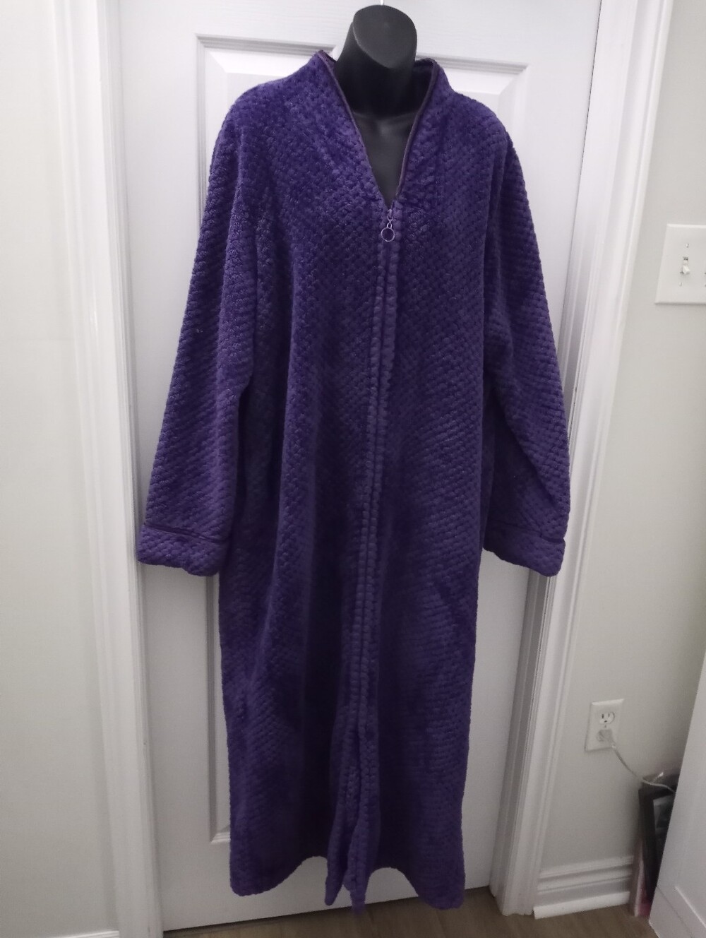Vintage Heavy Robe
